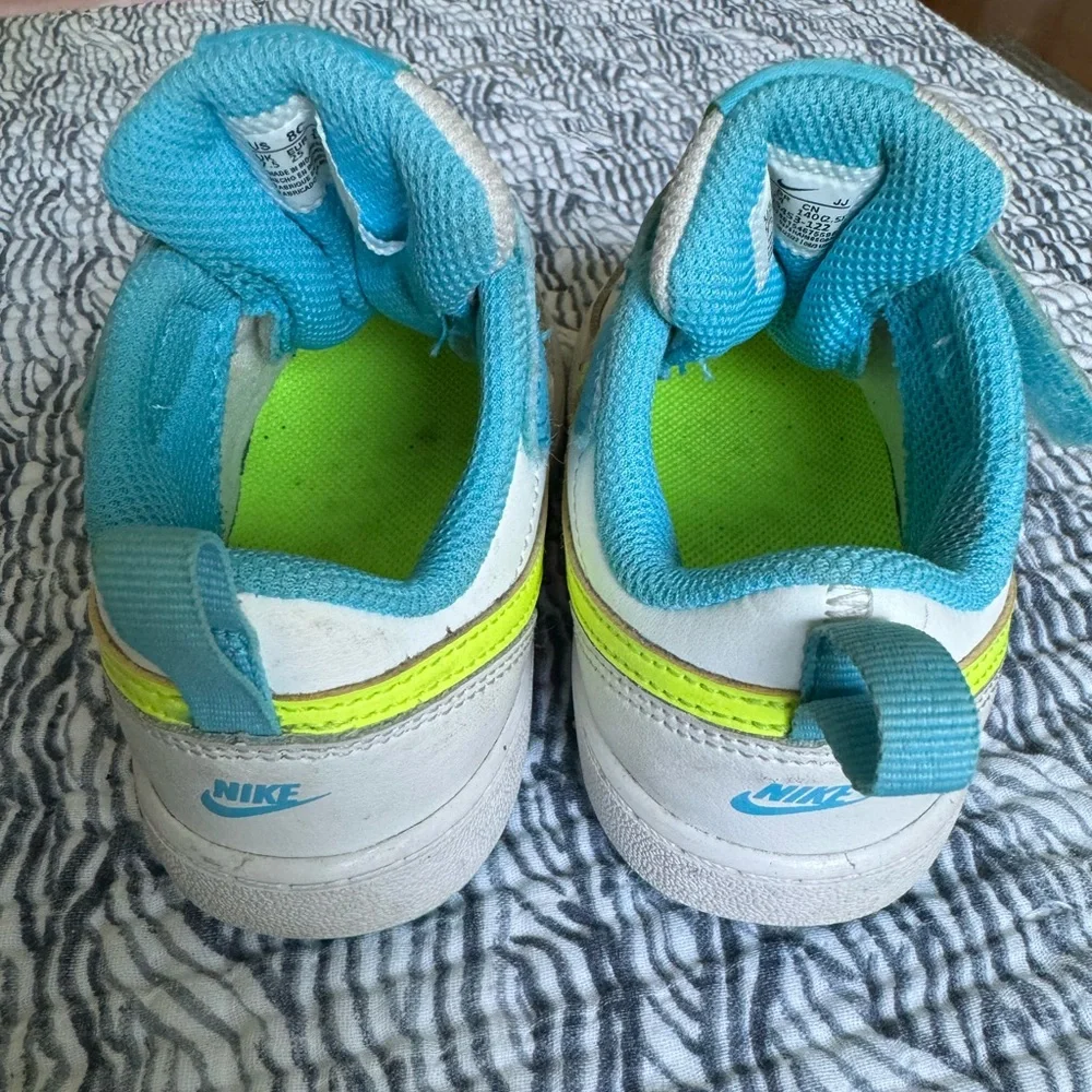 Nike Court Borough Low 2 TD 'White Baltic Blue Volt' - Picture 5 of 7